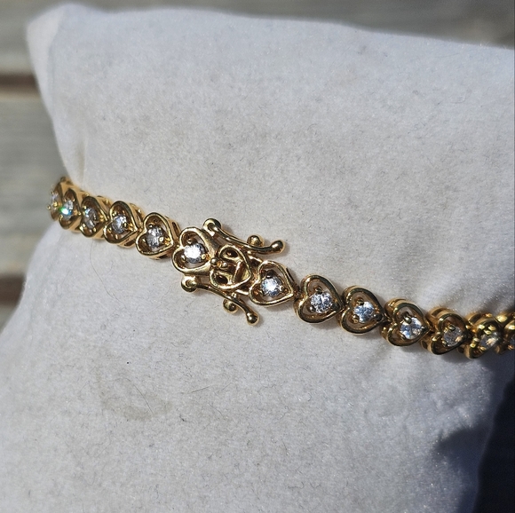 Gold 925 hearts diamond tennis bracelet - Picture 6 of 6